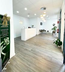 Pas-de-porte Local commercial à Puerto Deportivo. Traspaso de prestigiosa clínica estética en centro de fuengirola