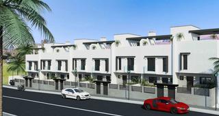 Maison en Los Ros. Modernas viviendas distribuidas en 3 plantas  increble solrium