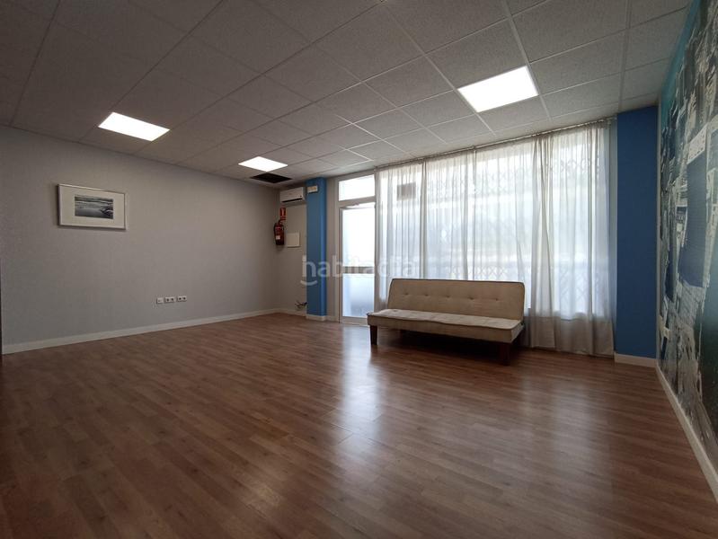 Foto 7faa8b22-23f1-4fdd-93d9-efee491742f3. Local comercial local reformado en venta en zona camino de málaga ctra. de cártama, a solo 5 minutos andando del Centro! en Alhaurín el Grande