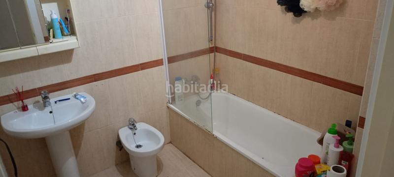 Foto 8620d9e5-9d28-4fc8-bb33-cee36413cddc. Piso tu nuevo hogar te espera en Los Pacos, ! piso con 2 habitaciones, 2 terrazas y vestidor en Fuengirola