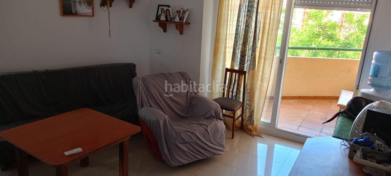 Foto bb4de3a5-af0a-48a0-9a47-dd4dd24e43dc. Piso tu nuevo hogar te espera en Los Pacos, ! piso con 2 habitaciones, 2 terrazas y vestidor en Fuengirola
