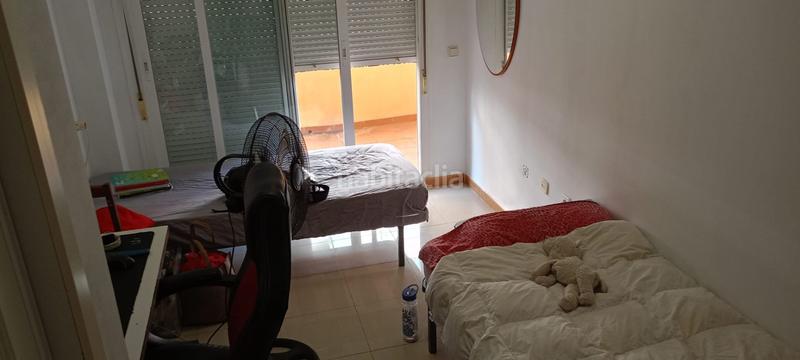 Foto cecd5210-73af-449b-bb18-a1b5bc363aef. Piso tu nuevo hogar te espera en Los Pacos, ! piso con 2 habitaciones, 2 terrazas y vestidor en Fuengirola