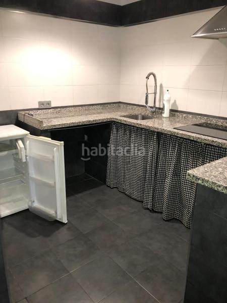 Foto 77c211d3-9367-43ba-9861-4391457b322b. Piso  para reformar con 3 dormitorios, patio y doble acceso en Alozaina