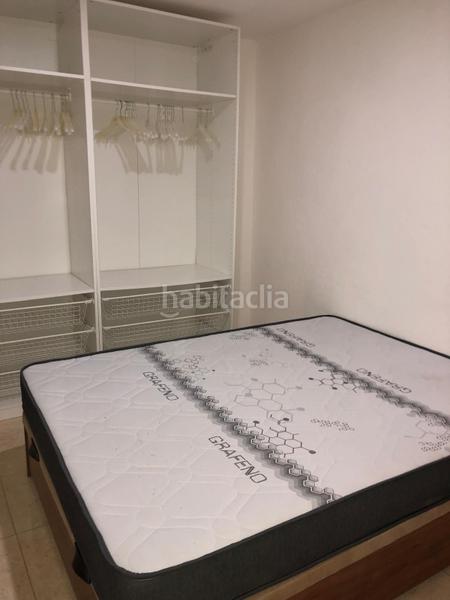 Foto cc12cf7a-7482-437b-8a43-d8c392937743. Piso  para reformar con 3 dormitorios, patio y doble acceso en Alozaina