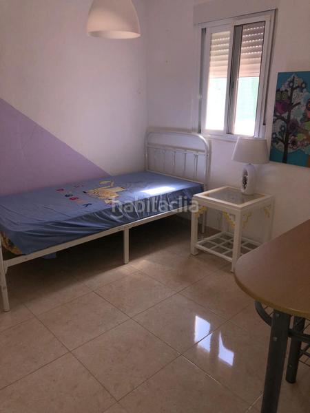 Foto db5c12fa-6302-4876-a341-fe2a64386196. Piso  para reformar con 3 dormitorios, patio y doble acceso en Alozaina