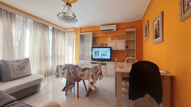 Foto 2b692c7a-f0e5-49e8-9f2a-7e28012050a7. Piso gran apartamento de 3 dormitorios con terraza a solo 700m de la playa! en Fuengirola
