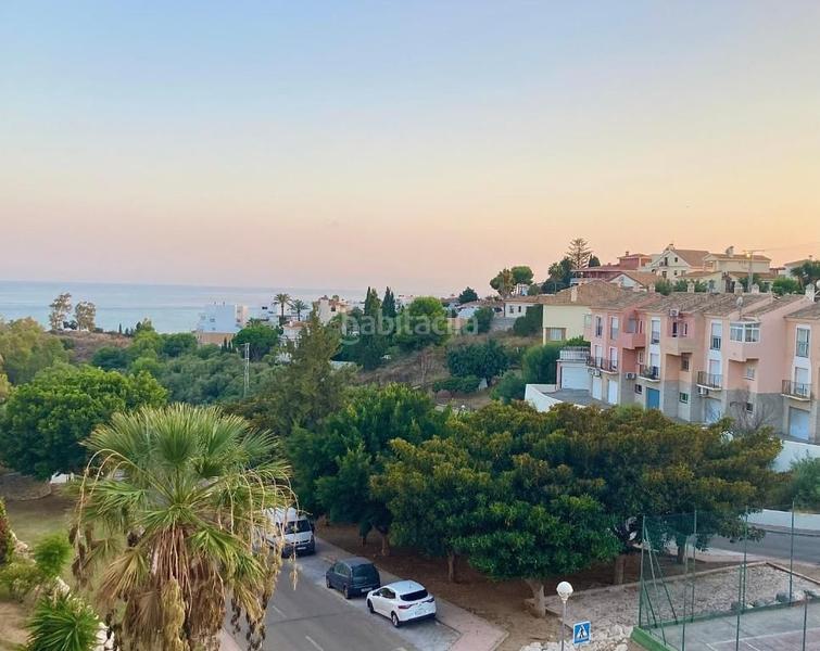 Foto ae75676d-de0a-40e9-9fd5-77f2bfb29071. Piso ático dúplex de ensueño con vistas al mar y la montaña en exclusiva urbanización Torreblanca del Sol, en Fuengirola