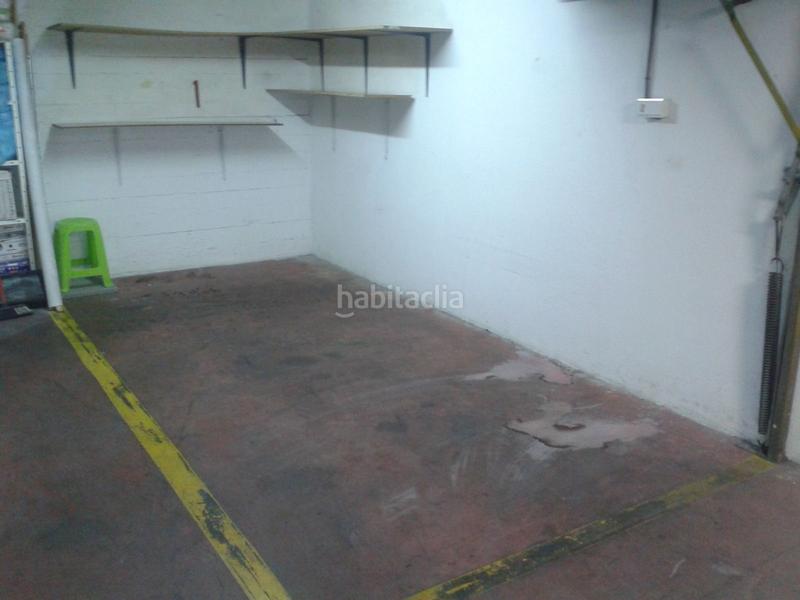 Foto 36205450-e88a-4c4f-92ce-3ad26d110663. Parking coche plaza de garaje en venta centro en Fuengirola