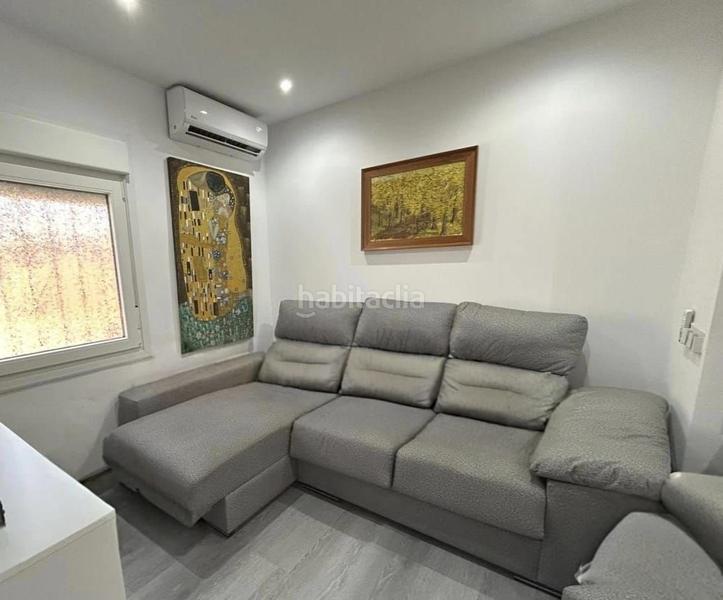 Foto c140f2d5-002b-4bba-b1bd-dbdb36b4d596. Piso oportunidad inversores!! piso totalmente reformado con 2 habitaciones, en estupenda zona de carranque junto a avenida andalucía en Málaga