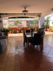 Rent Flat in El Pinillo. Alquiler de piso larga temporada de 2 habitaciones y gran porche