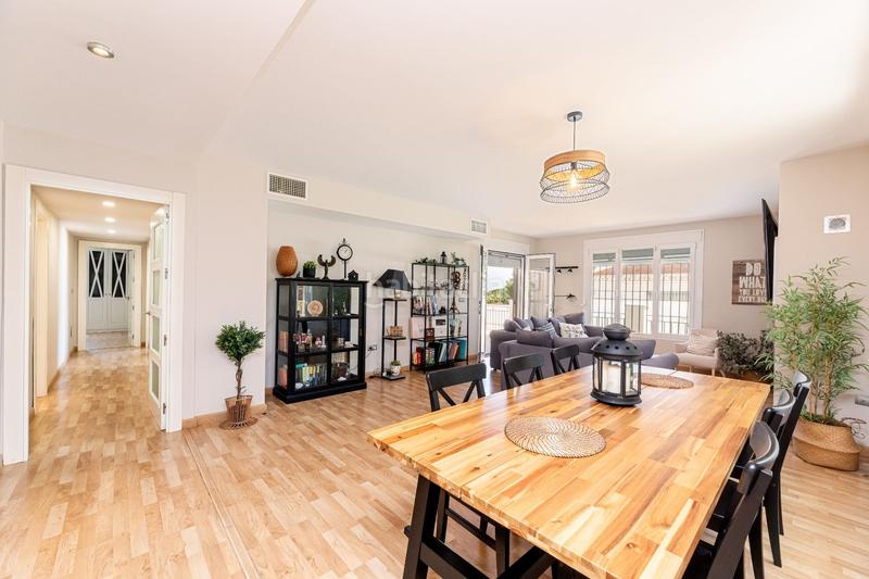 Foto e57e00ff-e845-4d29-89c7-08574de5ae99. Chalet mit heizung pool in Manantiales - Lagar - Cortijo Alhaurín de la Torre