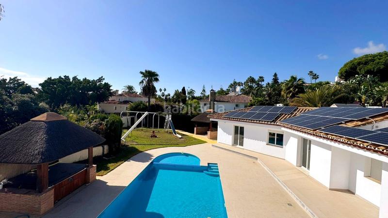 Foto 03a25ab6-9e07-407b-be2b-89beb492ec97. Xalet amb calefacció piscina a Paraiso - Barronal Estepona