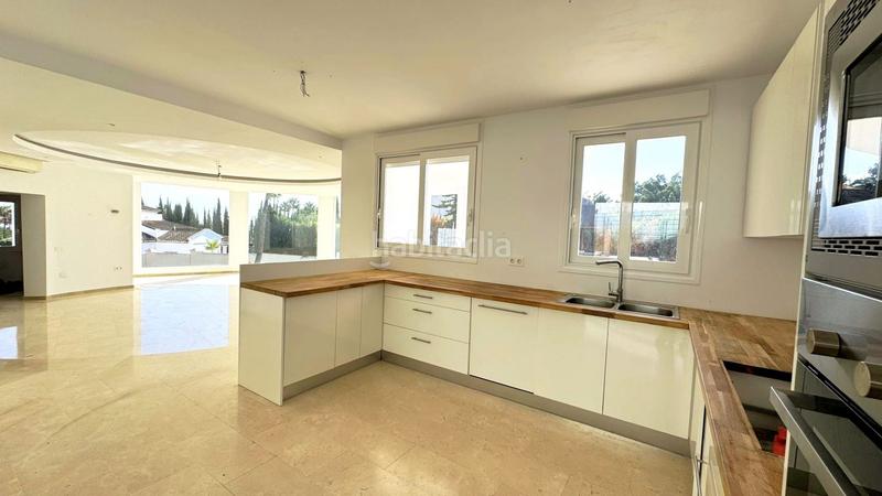 Foto 2c48b889-378d-48ff-9208-17ac6301158b. Xalet amb calefacció piscina a Paraiso - Barronal Estepona