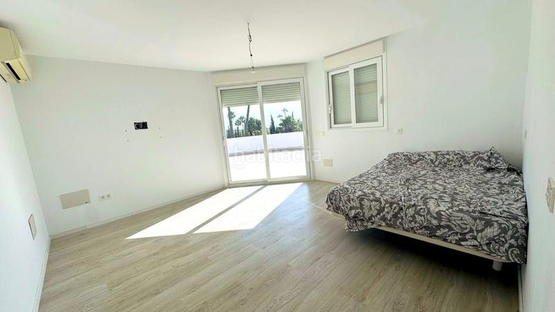 Foto 4d1df115-d1d2-4d29-9aa4-9088438ef47a. Xalet amb calefacció piscina a Paraiso - Barronal Estepona