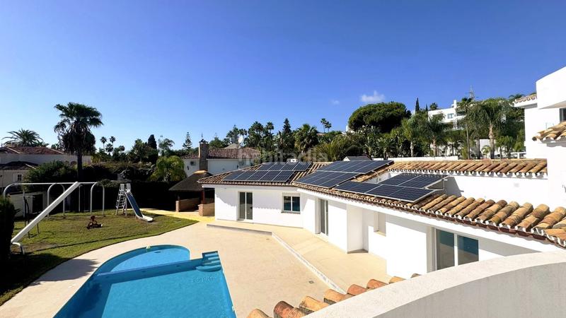 Foto 881b945e-6c8a-47d4-ab55-b7a25b8fd390. Xalet amb calefacció piscina a Paraiso - Barronal Estepona