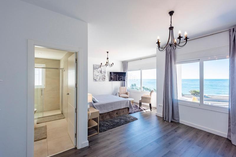 Foto 00a5f513-c26c-4c66-adc7-e7c129e54ead. Chalet avec chauffage piscine dans El Faro de Calaburra - Chaparral Mijas