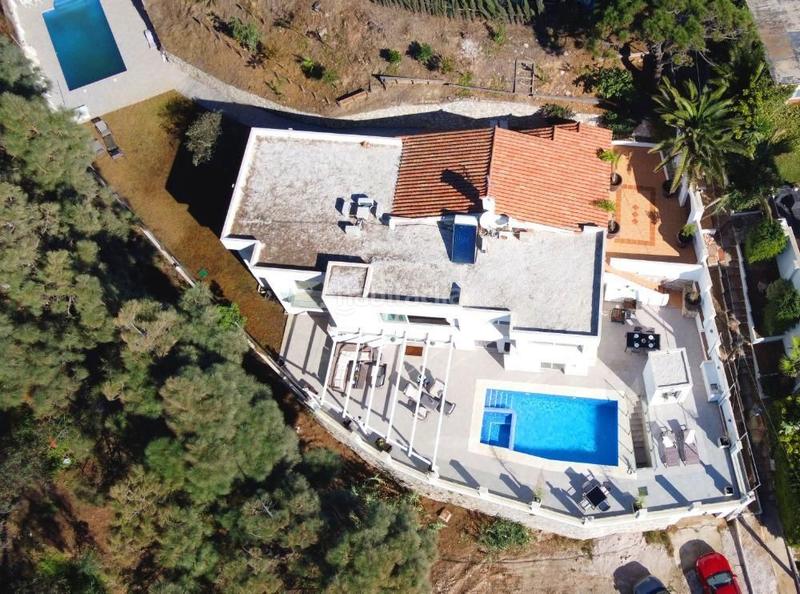 Foto 08532145-8663-45d3-abfc-18347a3f2688. Chalet avec chauffage piscine dans El Faro de Calaburra - Chaparral Mijas