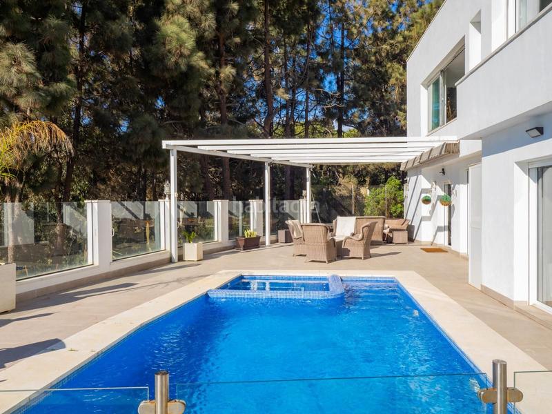 Foto 227f0f17-2e3e-45d6-bb55-4c3ddfc16d68. Chalet avec chauffage piscine dans El Faro de Calaburra - Chaparral Mijas