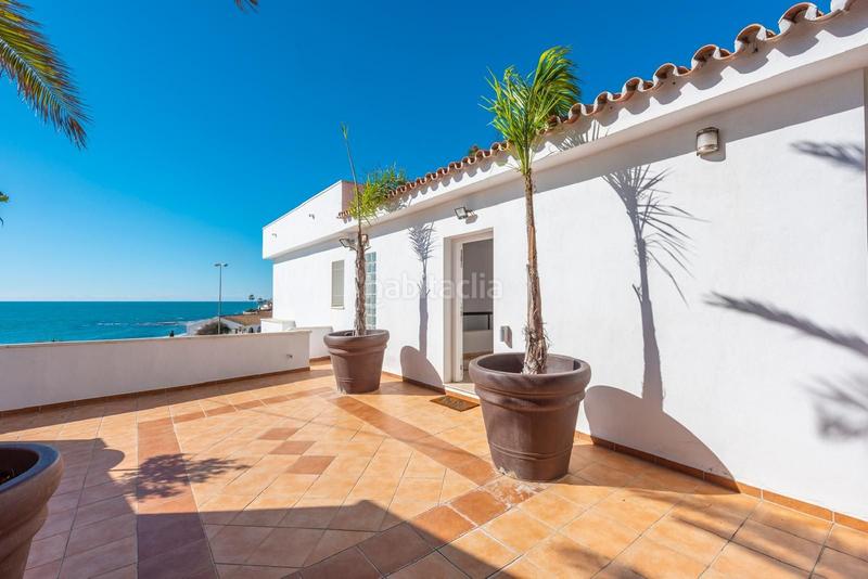 Foto eb695f69-a447-4c01-97ec-8798100c8b29. Chalet avec chauffage piscine dans El Faro de Calaburra - Chaparral Mijas