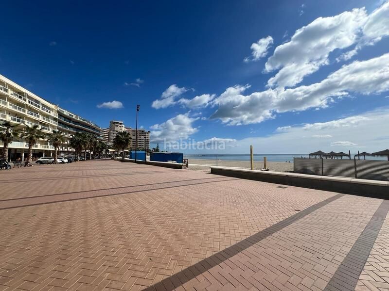 Foto 1e48fd33-4cc9-4407-9c7f-3ac4293dc19e. Pis amb calefacció piscina a Playa de los Boliches Fuengirola