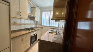 Piso en Carranque - Haza Cuevas. Oportunidad en málaga centro  junto a calle mármoles