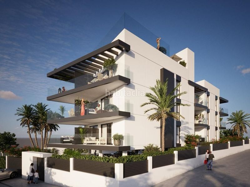 Foto 28022db9-dff1-43d0-8f55-33bae0d8e029. Pis amb calefacció aparcament piscina a Los Pacos Fuengirola