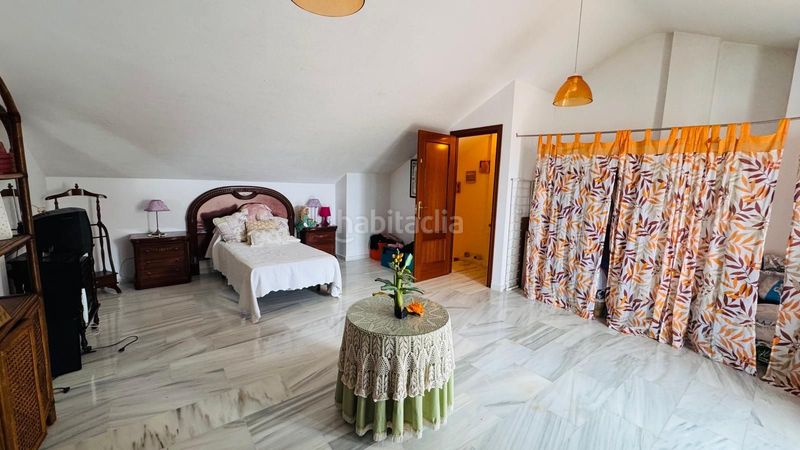 Foto 2cb9aa36-d713-4f36-8337-65abe1b7d5b6. Casa amb calefacció piscina a Torreblanca del Sol Fuengirola