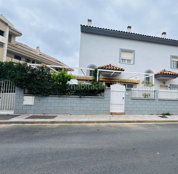 Foto 340ec58f-d81a-4c7b-b1f5-9fd635c3af65. Casa amb calefacció piscina a Torreblanca del Sol Fuengirola