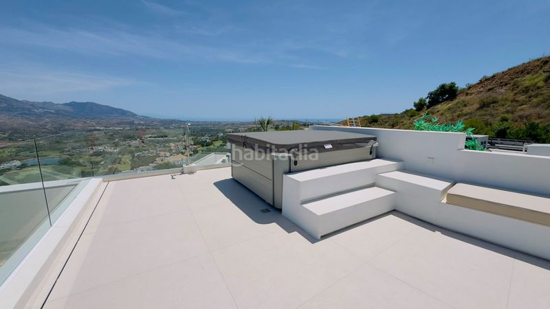 Foto 701b9eda-1a7f-4b5e-b77a-c1326853871c. Xalet amb calefacció piscina a La Cala Golf - Lagar Martell Mijas