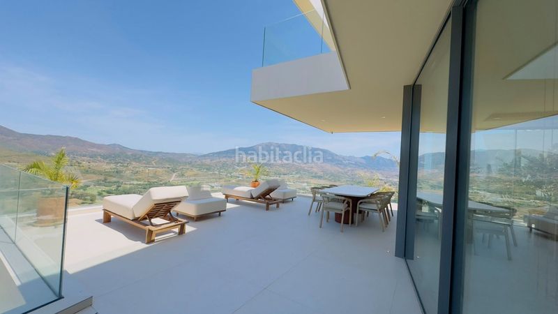 Foto e2dc1180-ea3e-4b66-ae3f-f09ba1dee58a. Xalet amb calefacció piscina a La Cala Golf - Lagar Martell Mijas