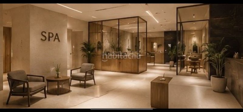 Foto 48682423-29c1-4bc3-aa79-c360bd1a390f. Edificio in Calahonda Mijas