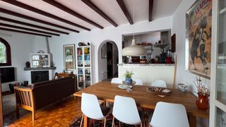 Casa a Los Pacos. Exclusiva villa independiente en los pacos, fuengirola  jardín p