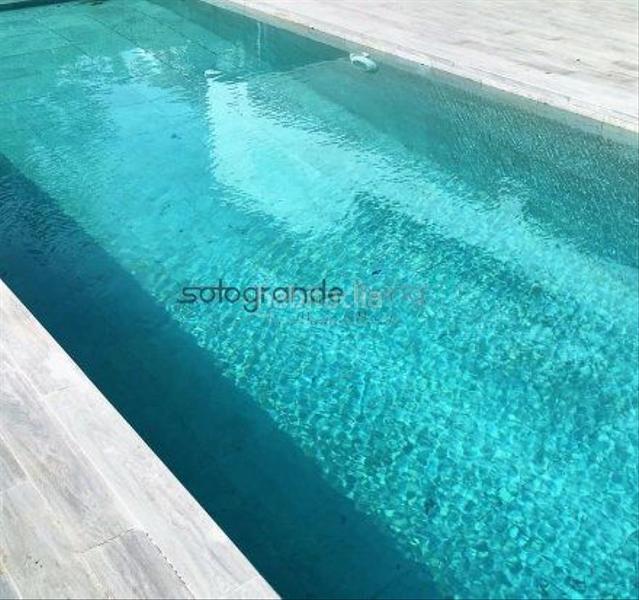 Foto 03e21800-acf4-415c-85f8-01b2020e719d. Chalet with heating parking pool in Sotogrande alto Sotogrande