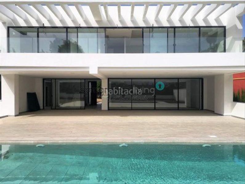 Foto cf2543f7-7f67-4a3d-9a1d-21cef0349caf. Chalet with heating parking pool in Sotogrande alto Sotogrande