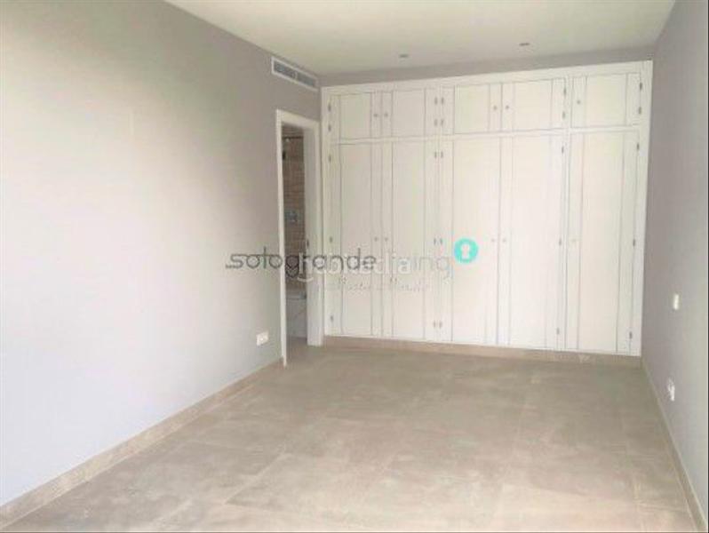 Foto e6b4ef82-1c54-4e72-a101-0ad914454fdd. Chalet with heating parking pool in Sotogrande alto Sotogrande