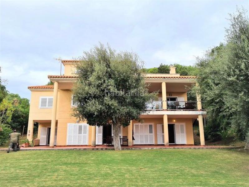 Foto 0c412a3a-93e1-428b-84b6-e847d67fae48. Xalet amb aparcament piscina a Sotogrande alto Sotogrande