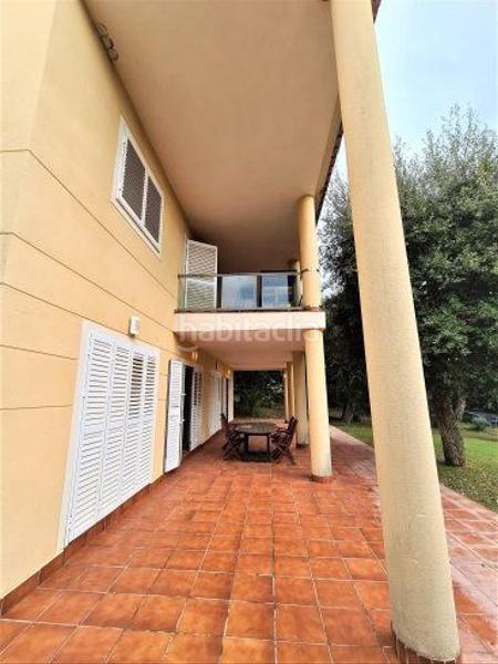 Foto 70816a9d-57b2-4dc9-8519-8584dc288867. Xalet amb aparcament piscina a Sotogrande alto Sotogrande