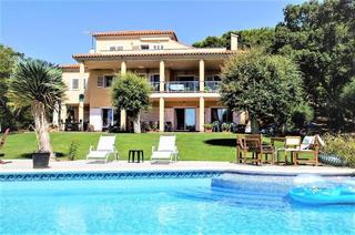 Xalet a Sotogrande Alto. Villa en venta en sotogrande alto, 6 dormitorios.