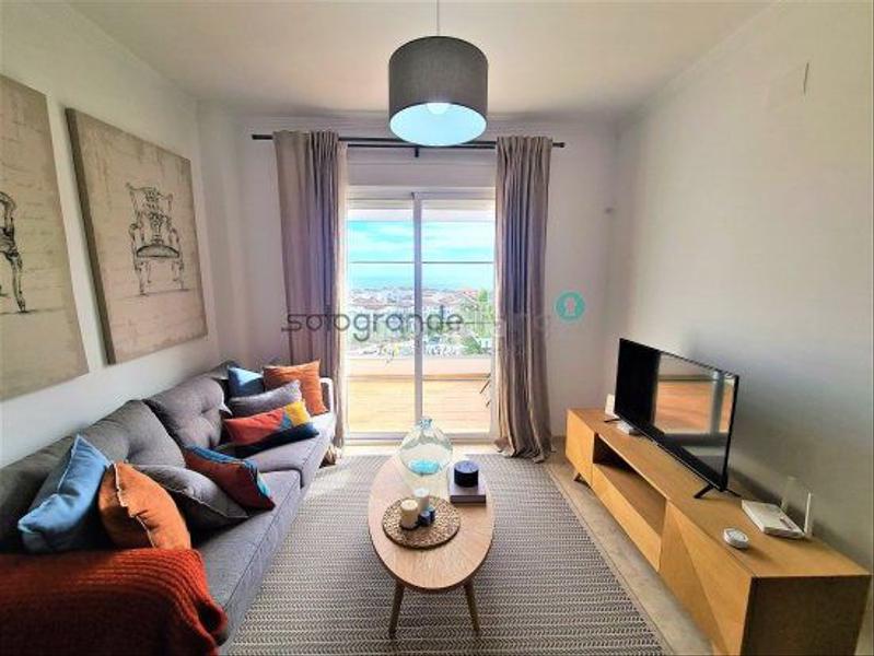 Foto 4e83d490-1bf1-484a-975f-5b8a245fffcc. Apartamento  en venta , 3 dormitorios. en Manilva