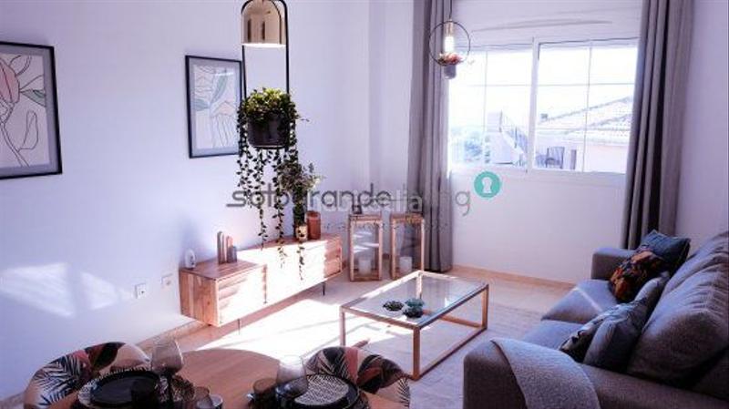 Foto 5b4b2ae1-d86e-4612-ae4d-7051edad5cdf. Apartamento  en venta , 3 dormitorios. en Manilva