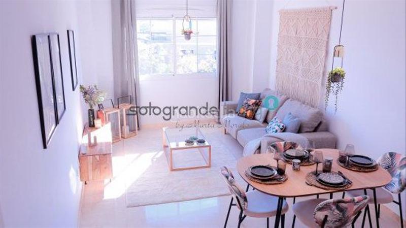 Foto ade34a60-8f34-49b0-8310-b77352459667. Apartamento  en venta , 3 dormitorios. en Manilva