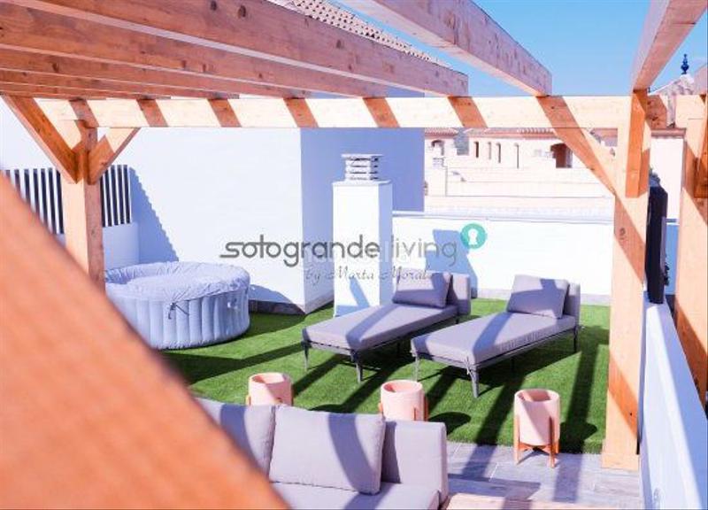 Foto e1ae7da1-47e6-4266-91ec-c90ffb063754. Apartamento  en venta , 3 dormitorios. en Manilva