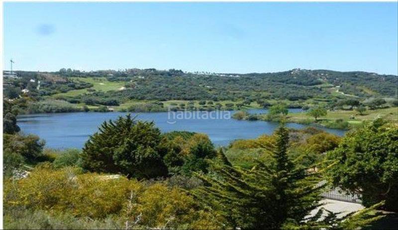 Foto 49cdeeb8-a9a4-4e26-b58e-02759e5f97bd. Xalet amb calefacció aparcament piscina a Sotogrande alto Sotogrande