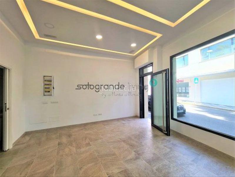 Foto 3f903dd6-1160-40be-b30e-e330232b7048. Local commercial dans San Enrique-Guadiaro-Pueblo Nuevo Sotogrande