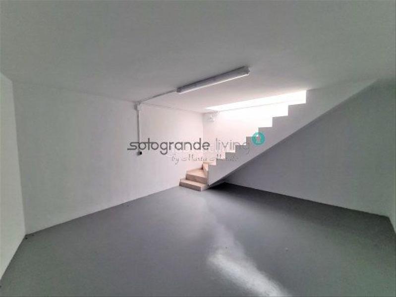 Foto 8ee8fa1f-3bcf-4fdc-bf1f-81f4f58d2f94. Local commercial dans San Enrique-Guadiaro-Pueblo Nuevo Sotogrande