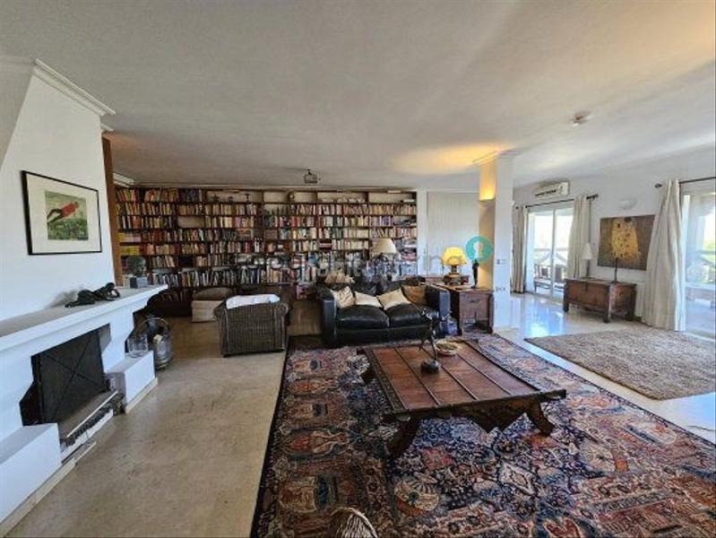 Foto 357f8d40-f04a-42d1-bb2c-76637f4c3aea. Chalet con riscaldamento piscina in Sotogrande costa Sotogrande