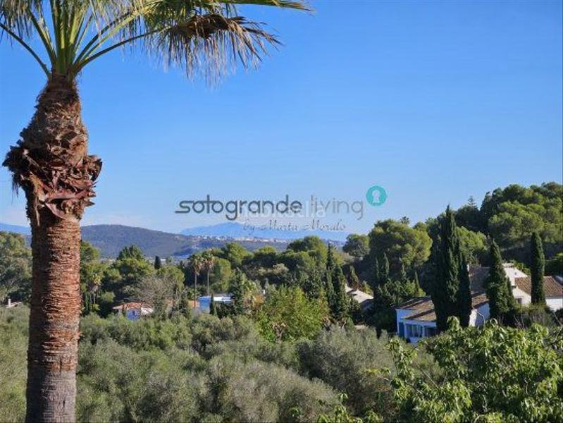Foto 35bcfc32-b222-425e-a7e4-e5a2ae4e3335. Chalet villa en venta costa, 6 dormitorios. en Sotogrande costa Sotogrande