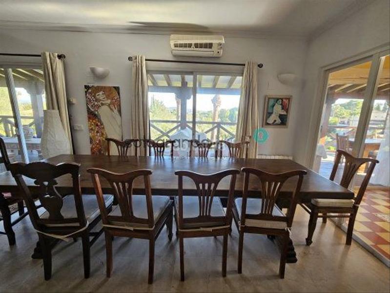 Foto 3b7500ad-e1fb-4f92-9e95-1a8184ce396d. Chalet con riscaldamento piscina in Sotogrande costa Sotogrande