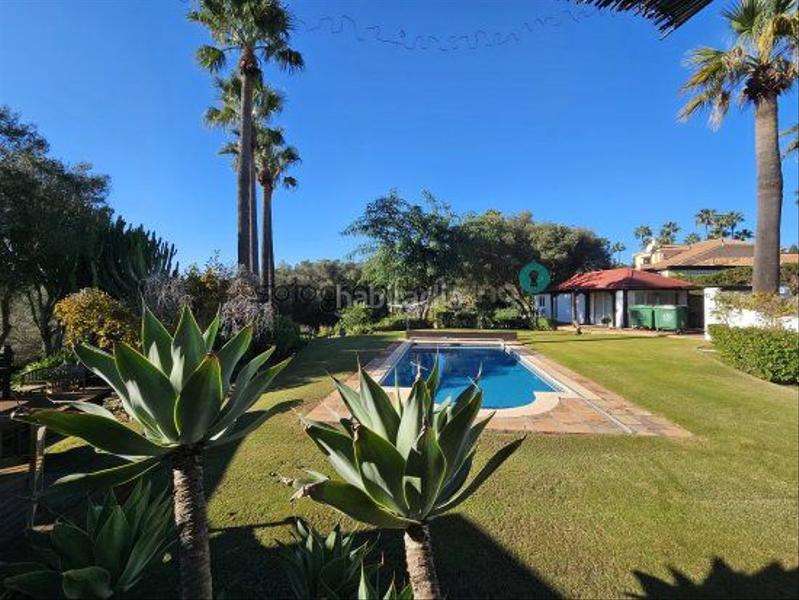 Foto 4458d7b5-fc92-4846-a2e7-4b74e7e53ffd. Chalet con riscaldamento piscina in Sotogrande costa Sotogrande