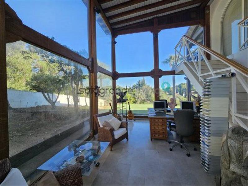 Foto 52efd5ba-114f-48de-a0a5-91357f584835. Chalet villa en venta costa, 6 dormitorios. en Sotogrande costa Sotogrande